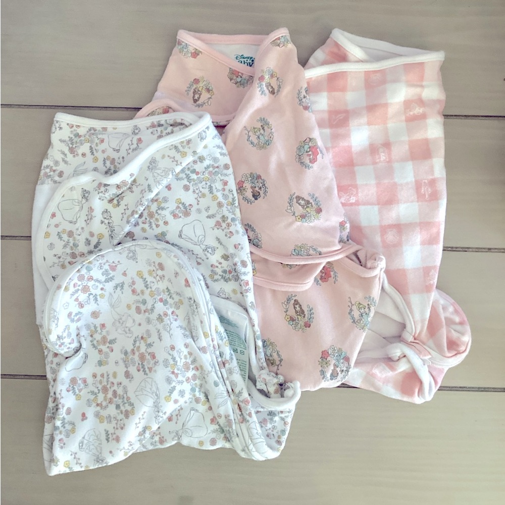 Disney Princess Velcro Swadles